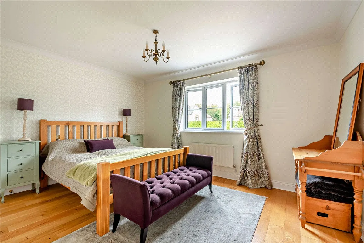 Hollycroft, Ashford Hill, RG19, photo 15