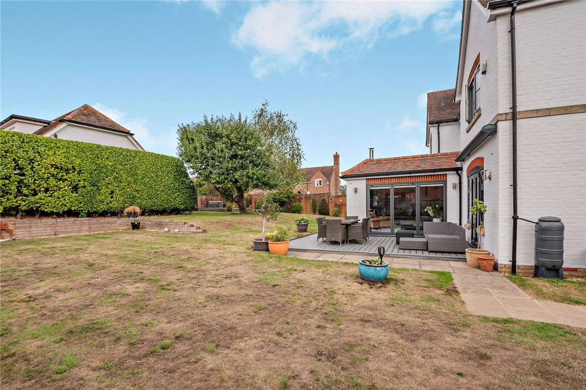 Hollycroft, Ashford Hill, RG19, photo 22