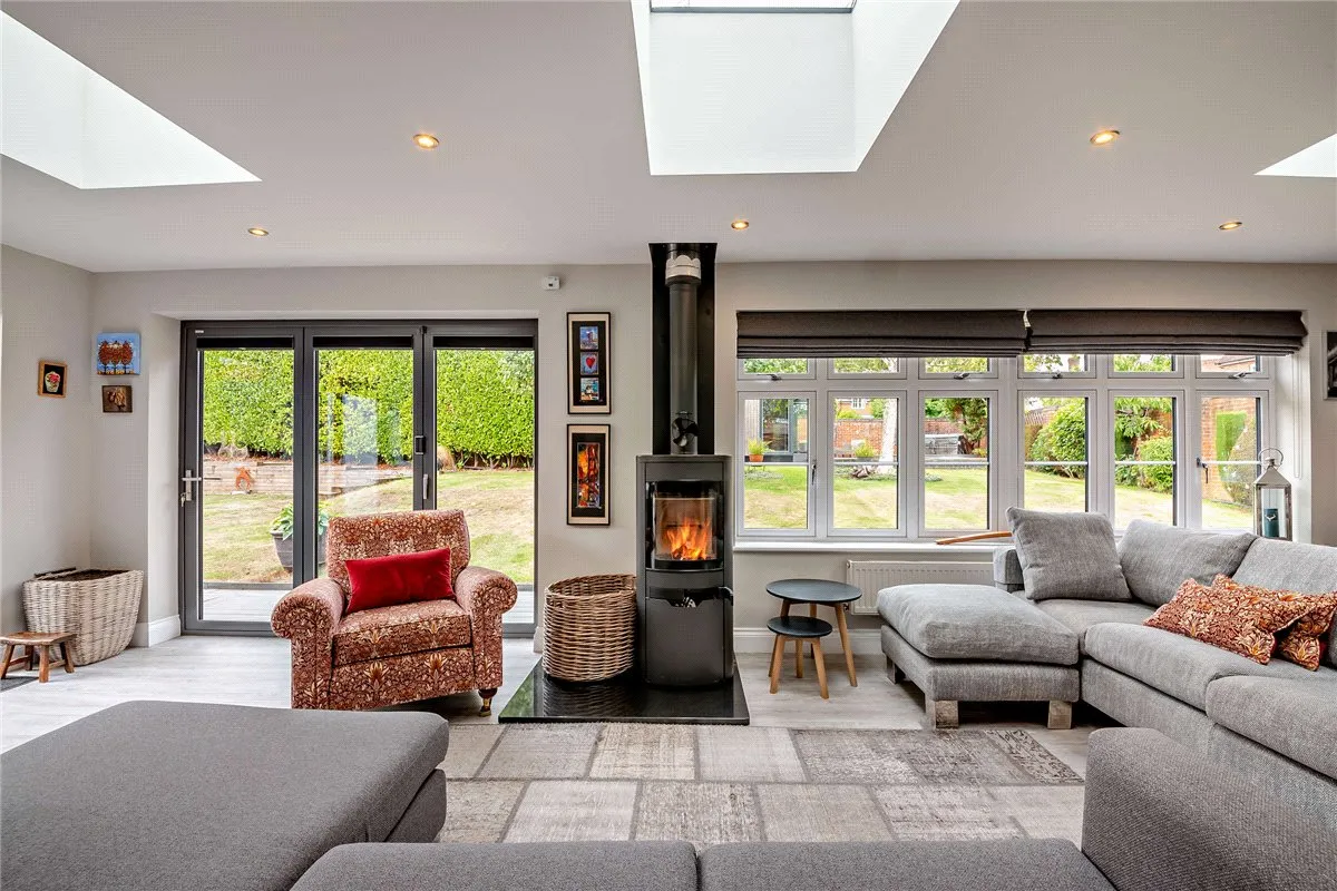 Hollycroft, Ashford Hill, RG19, photo 4