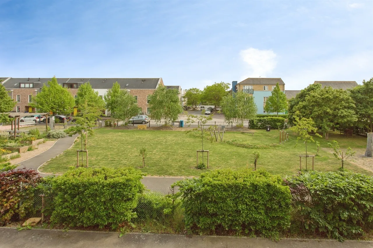 Engledow Drive, Cambridge, photo 2