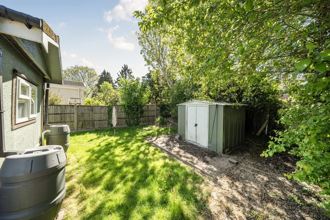 Caravan Site, St. Albans, photo 10