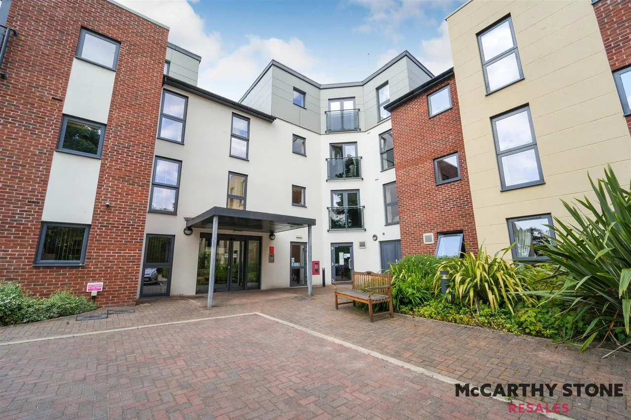 Wood Road, Wolverhampton, WV6, photo 24