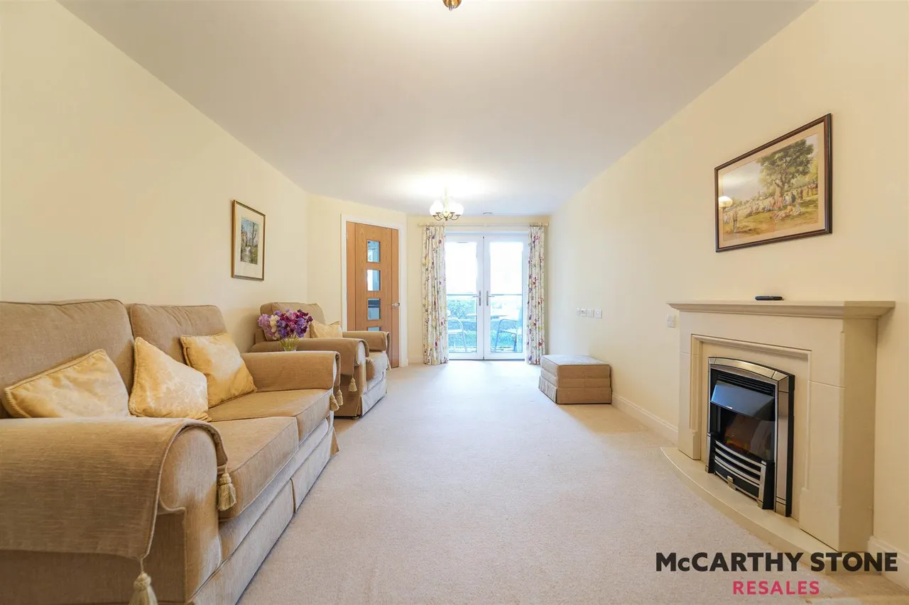 Wood Road, Wolverhampton, WV6, photo 3