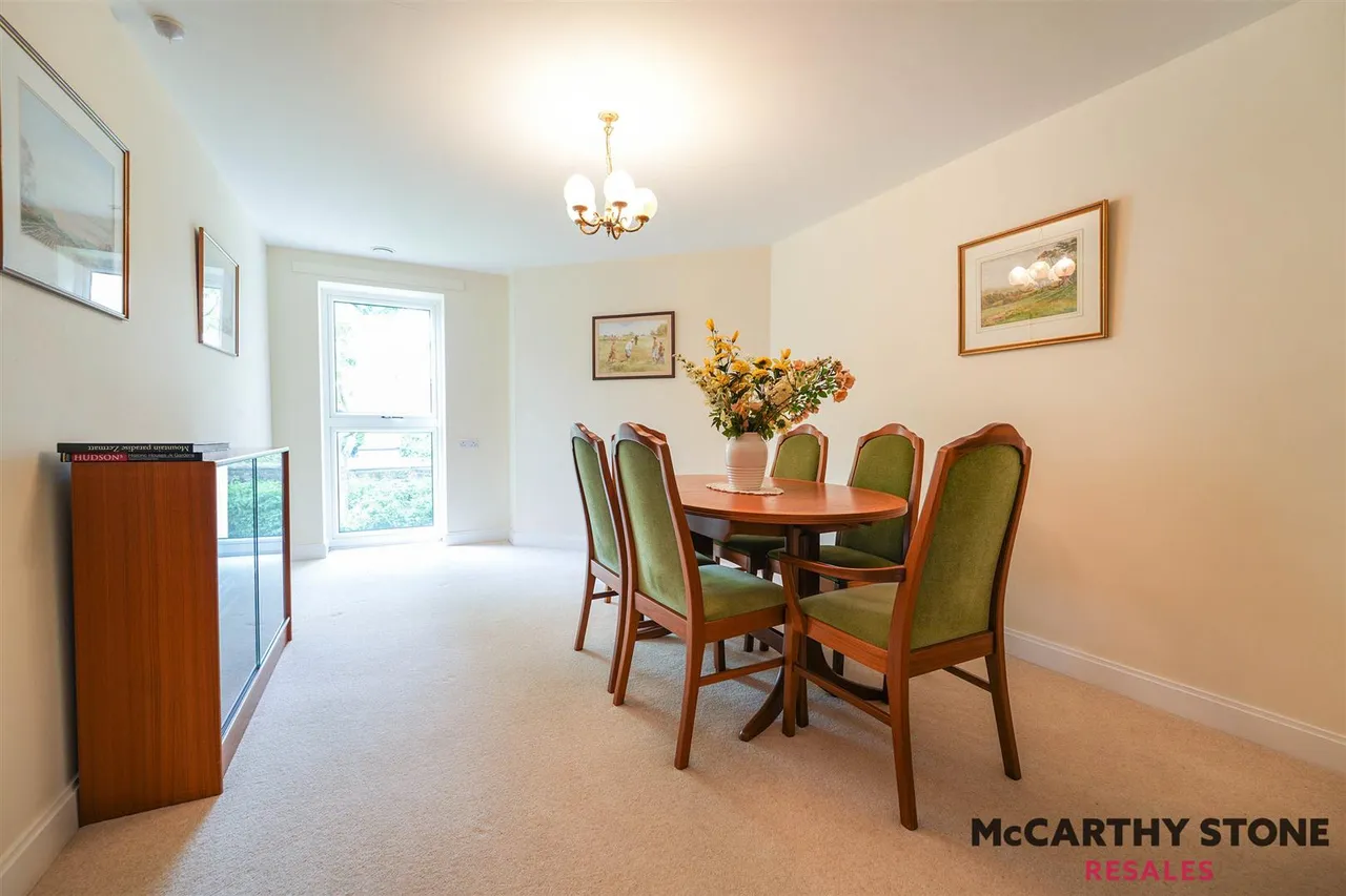 Wood Road, Wolverhampton, WV6, photo 14