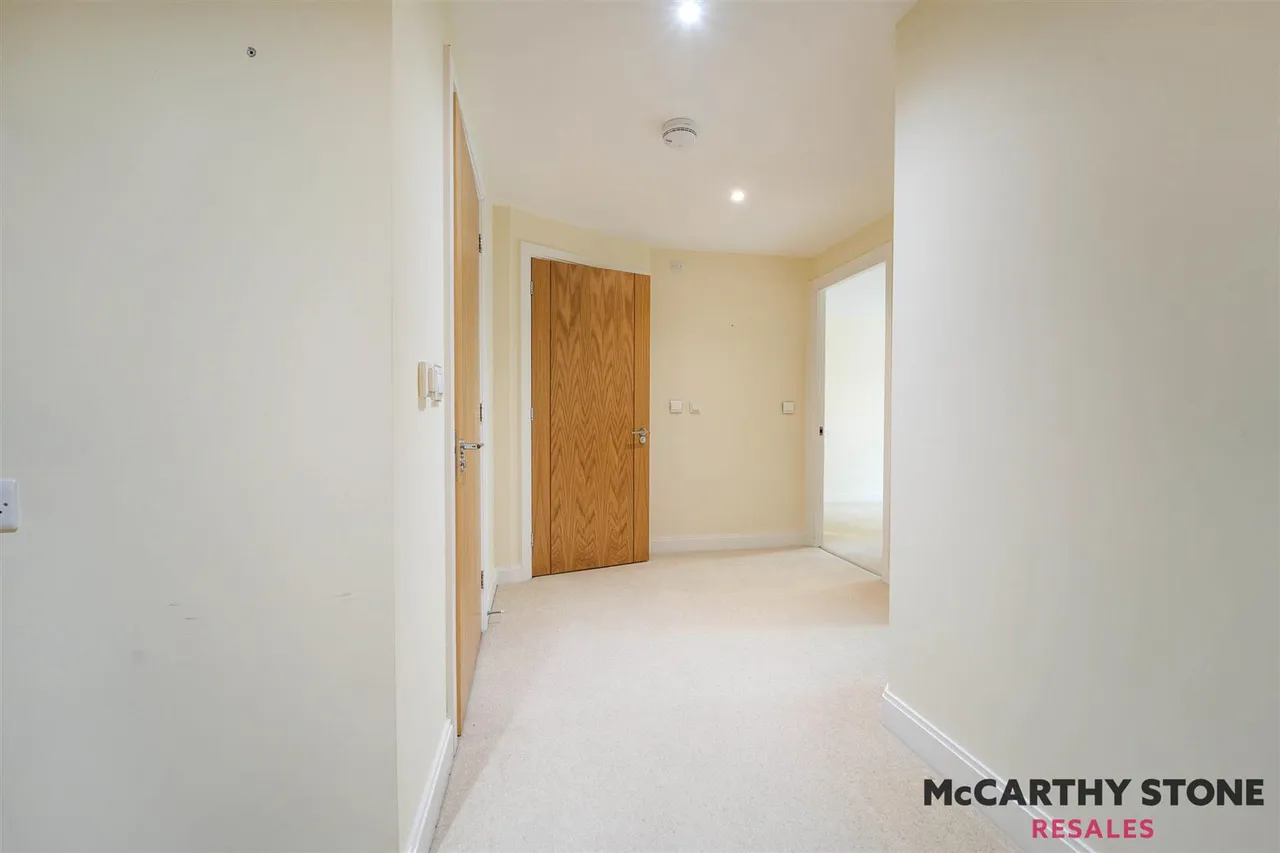 Wood Road, Wolverhampton, WV6, photo 11