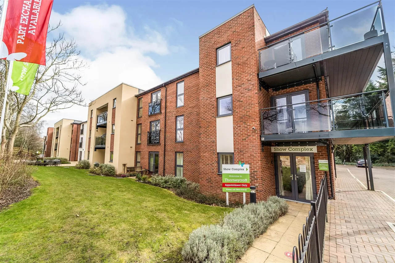 Wood Road, Wolverhampton, WV6, photo 22