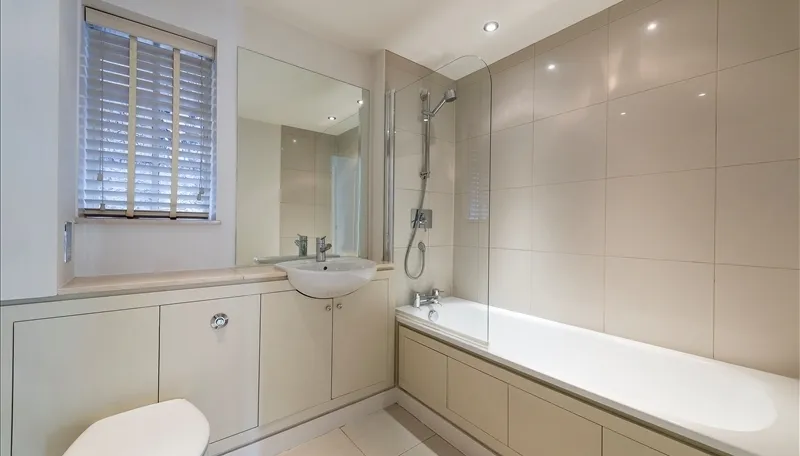 Pelham Court, Fulham Road, London SW3, photo 5