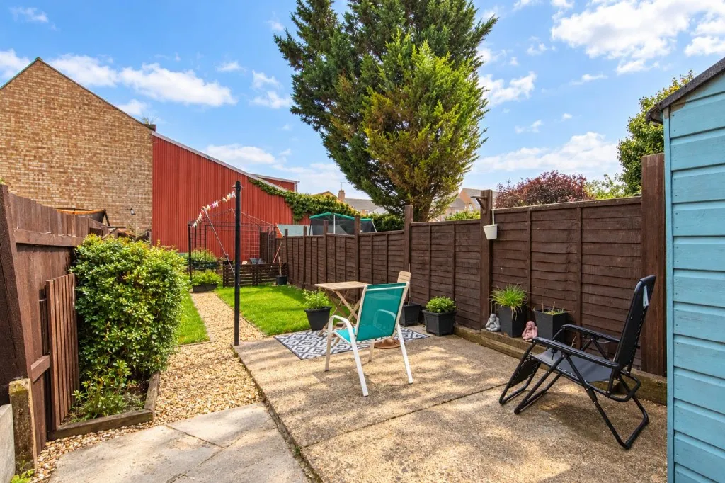 Queen Street, Rushden, photo 9