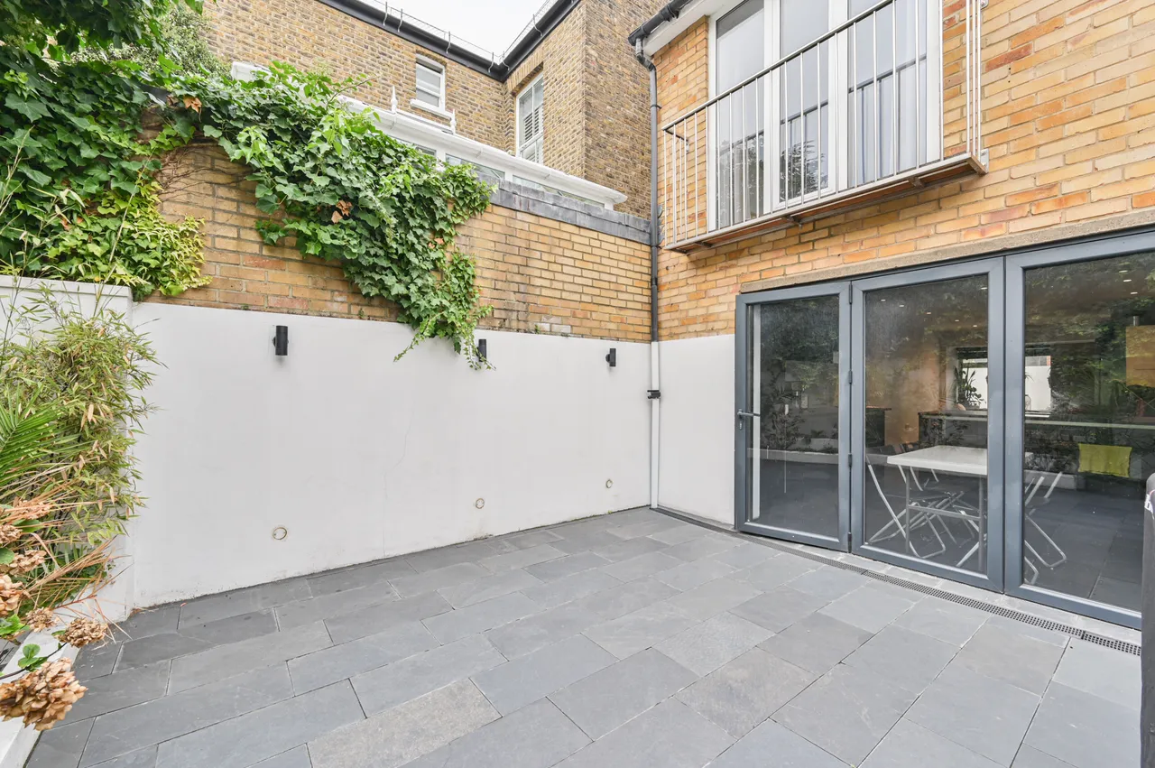 London, SW12, photo 2