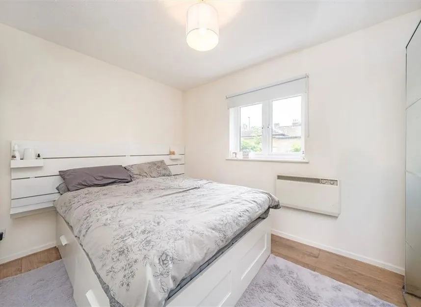 Farrow Lane, New Cross, SE14, photo 4