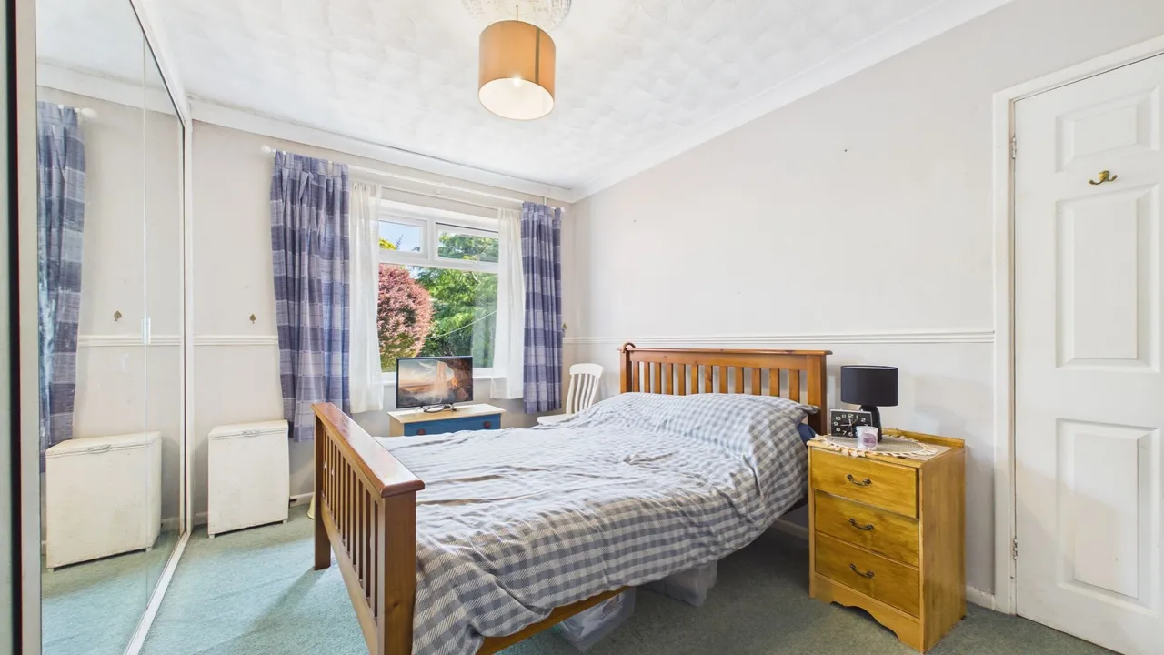 Marlowe Grove, Peterborough, PE4, photo 16