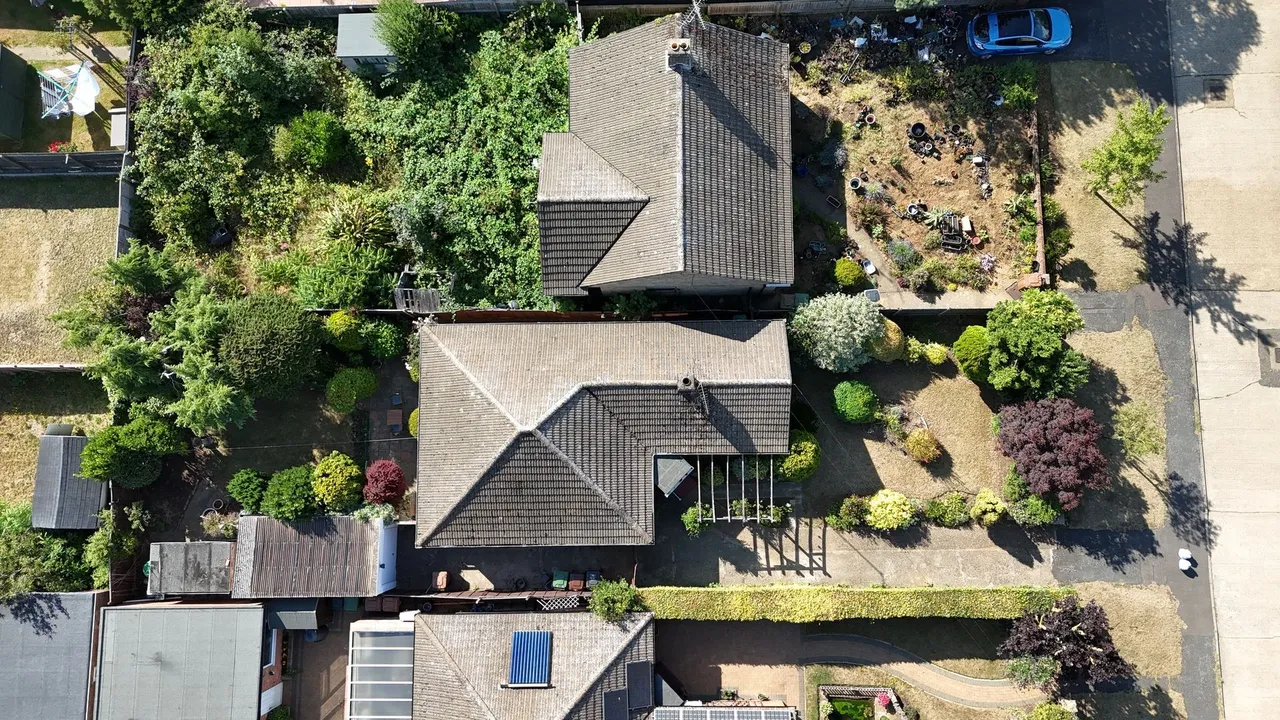 Marlowe Grove, Peterborough, PE4, photo 21