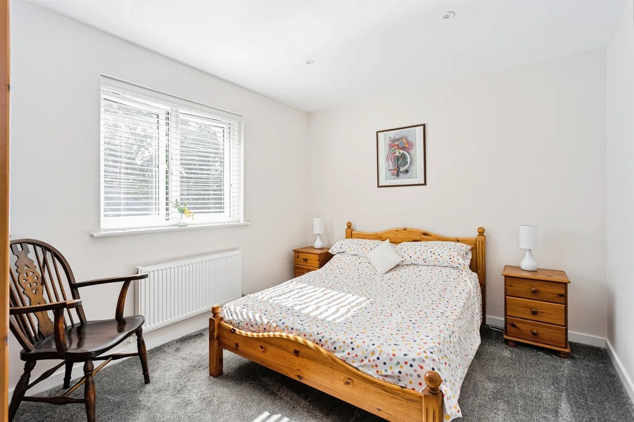 Walnut Close, Burgess Hill, photo 9