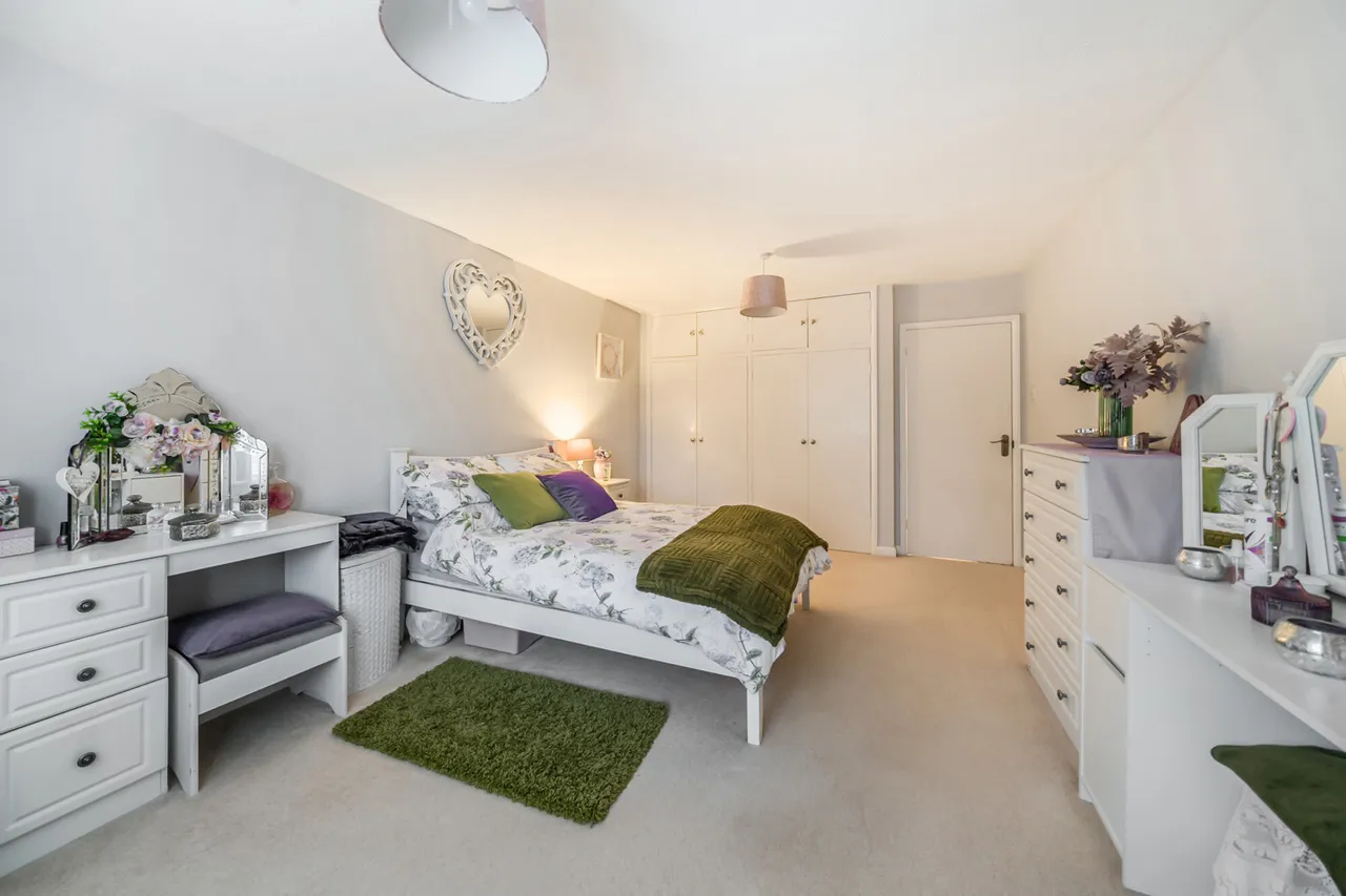 Vernon Drive, Harefield, UB9, photo 21