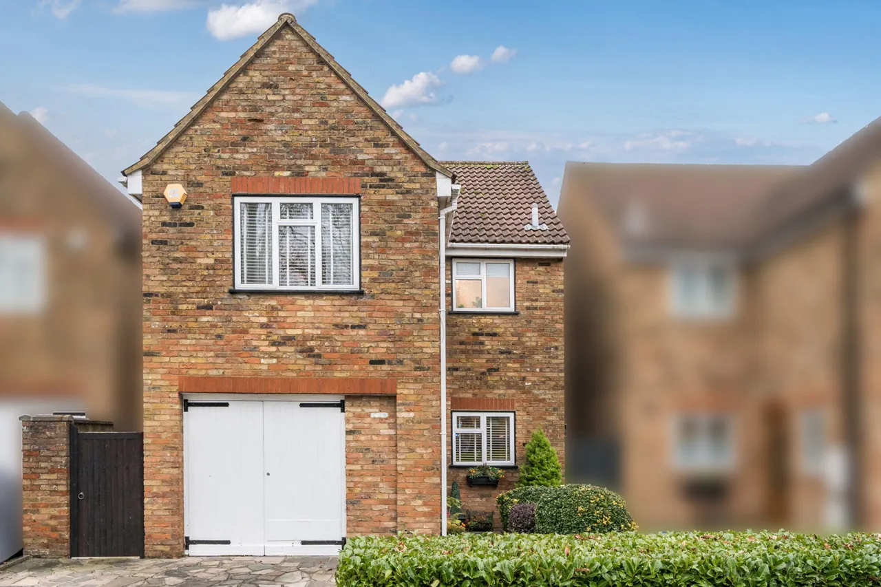 Vernon Drive, Harefield, UB9, photo 28
