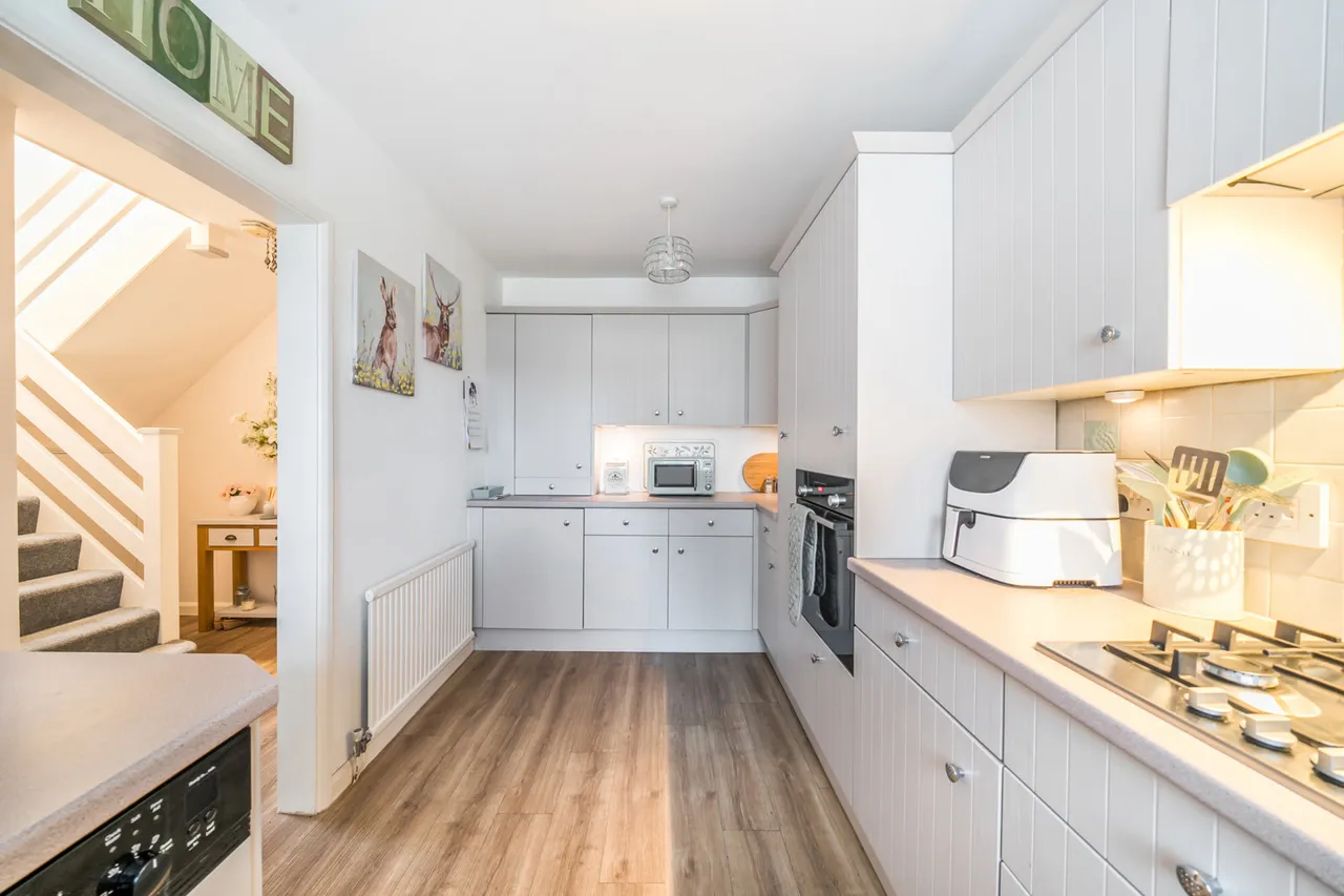 Vernon Drive, Harefield, UB9, photo 12