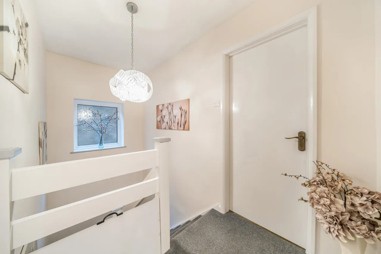 Vernon Drive, Harefield, UB9, photo 25