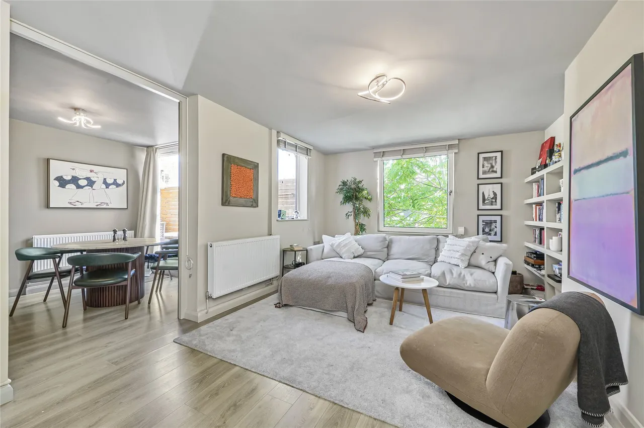 3 bed flat for sale — Lansdowne Way, London, SW8