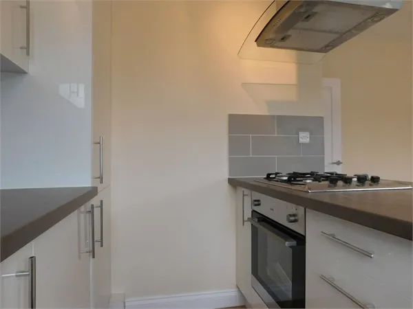 Perimeade Road, Perivale, Greenford, Greater London, UB6 7AS, photo 3
