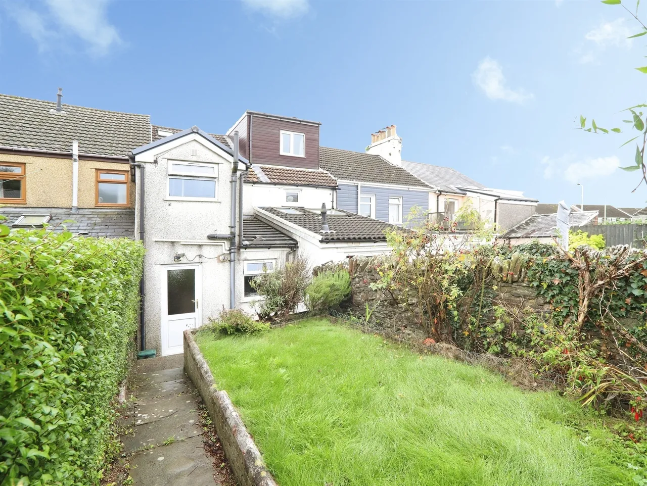 Main Road, Pontypridd, CF38, photo 21
