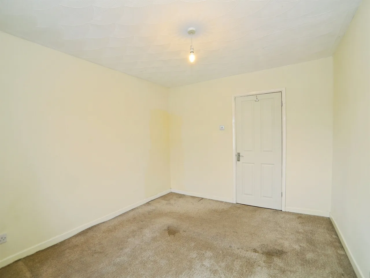 Main Road, Pontypridd, CF38, photo 9