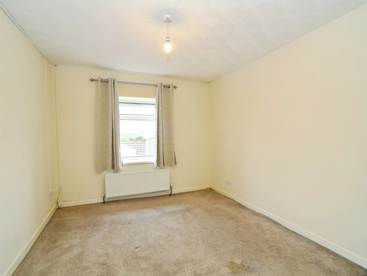 Main Road, Pontypridd, CF38, photo 10