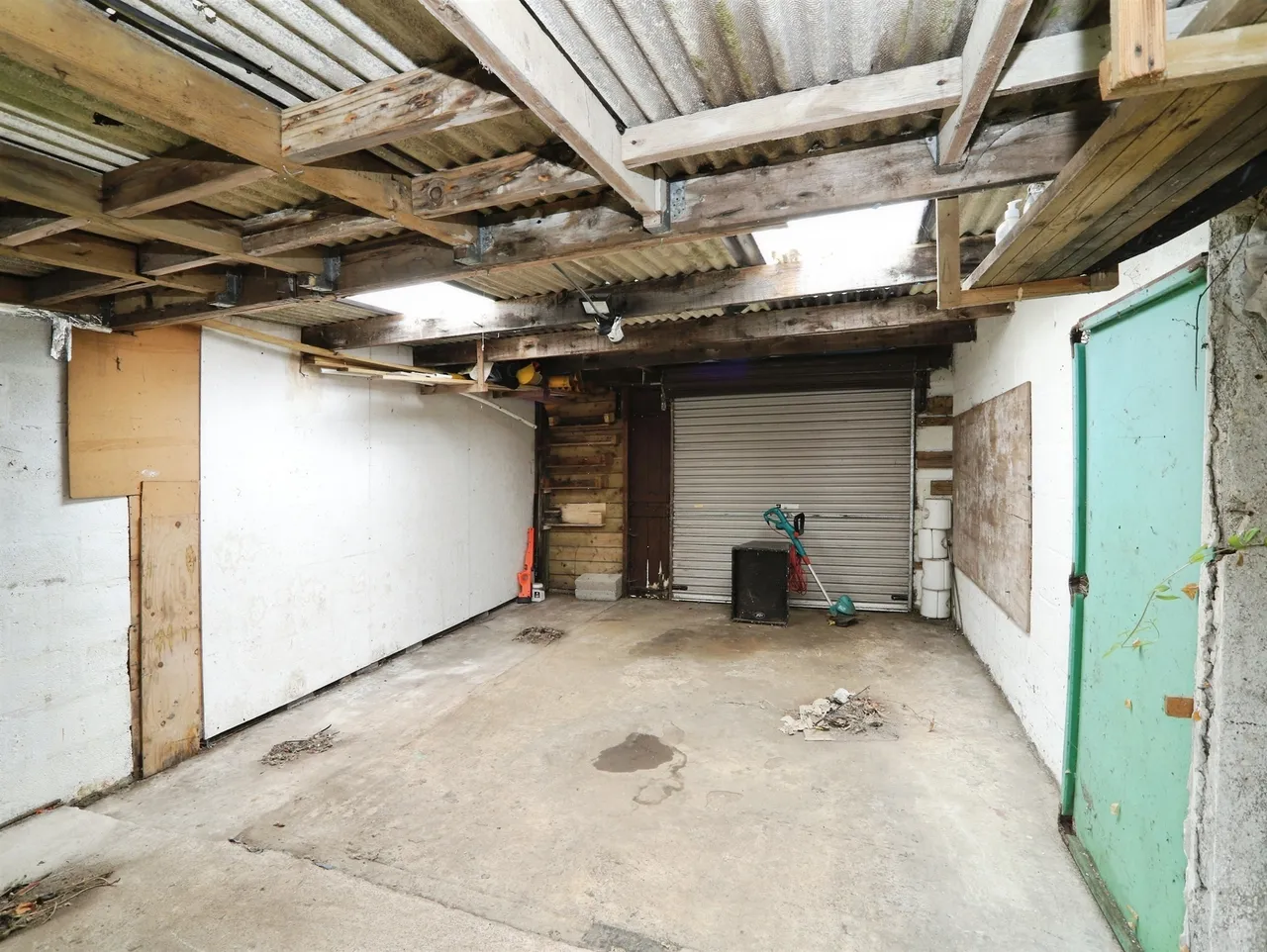 Main Road, Pontypridd, CF38, photo 25