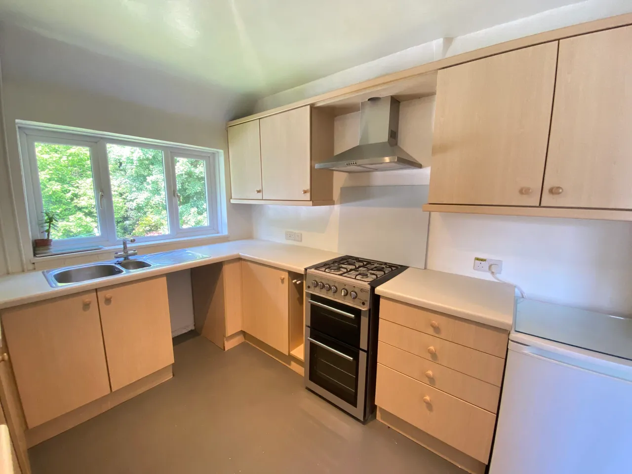 Stratfield Road, Basingstoke, Basingstoke, RG21 5RT, photo 5