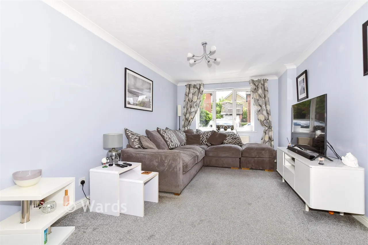 Chippendayle Drive, Harrietsham, ME17, photo 2