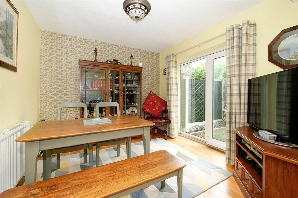 Dewhirst Road, Baildon, West Yorkshire, BD17, photo 3