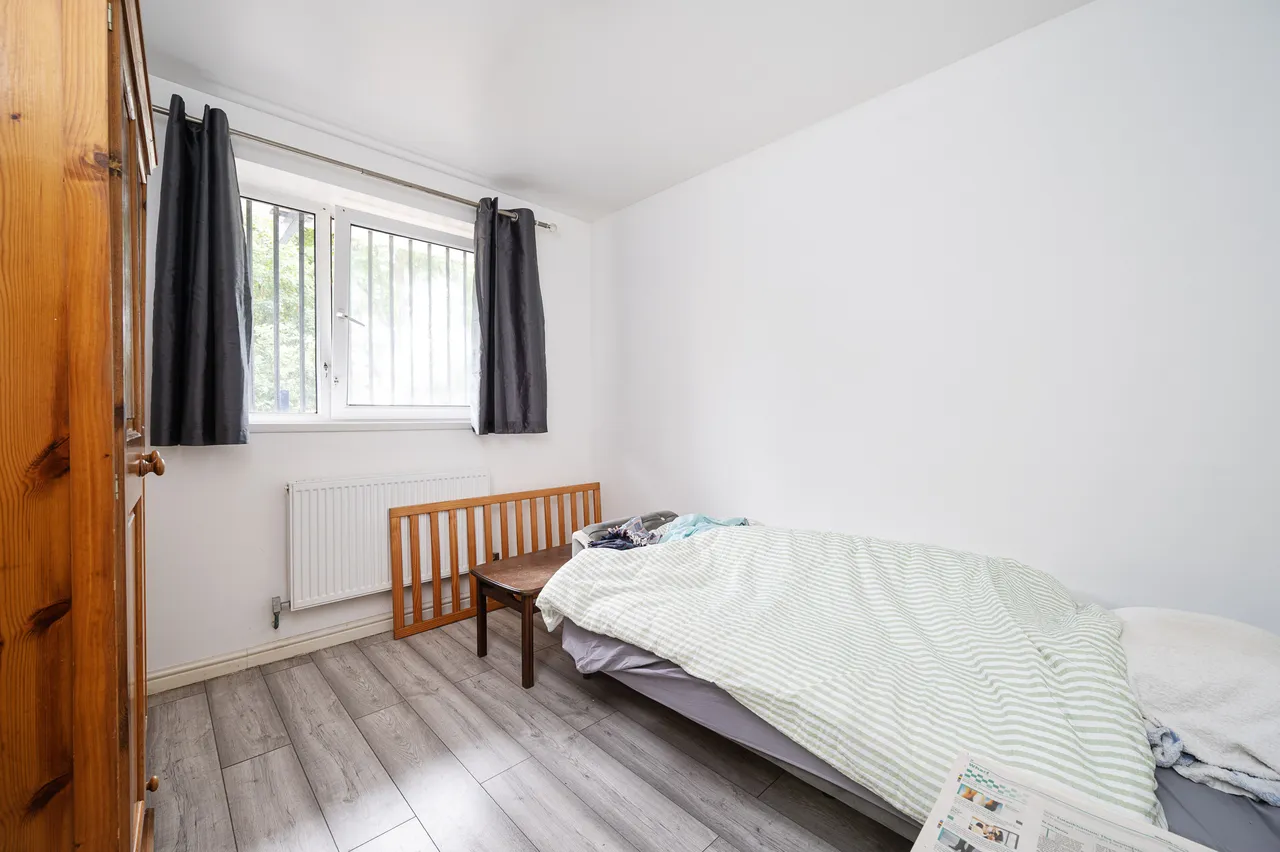 18 Bancroft House, Cephas Street, London, photo 5
