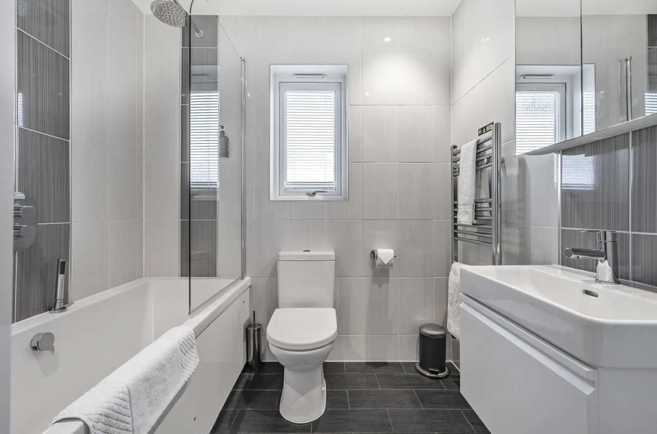 The Residence, Gwel An Mor, Portreath, Cornwall, TR16 4PE, photo 14