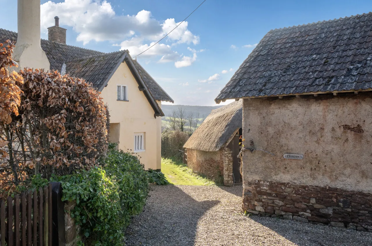 Tivington, Porlock Vale, photo 9