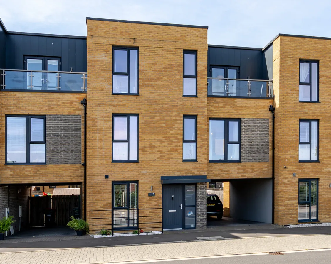 5 bed house for sale, Milton Keynes, MK10