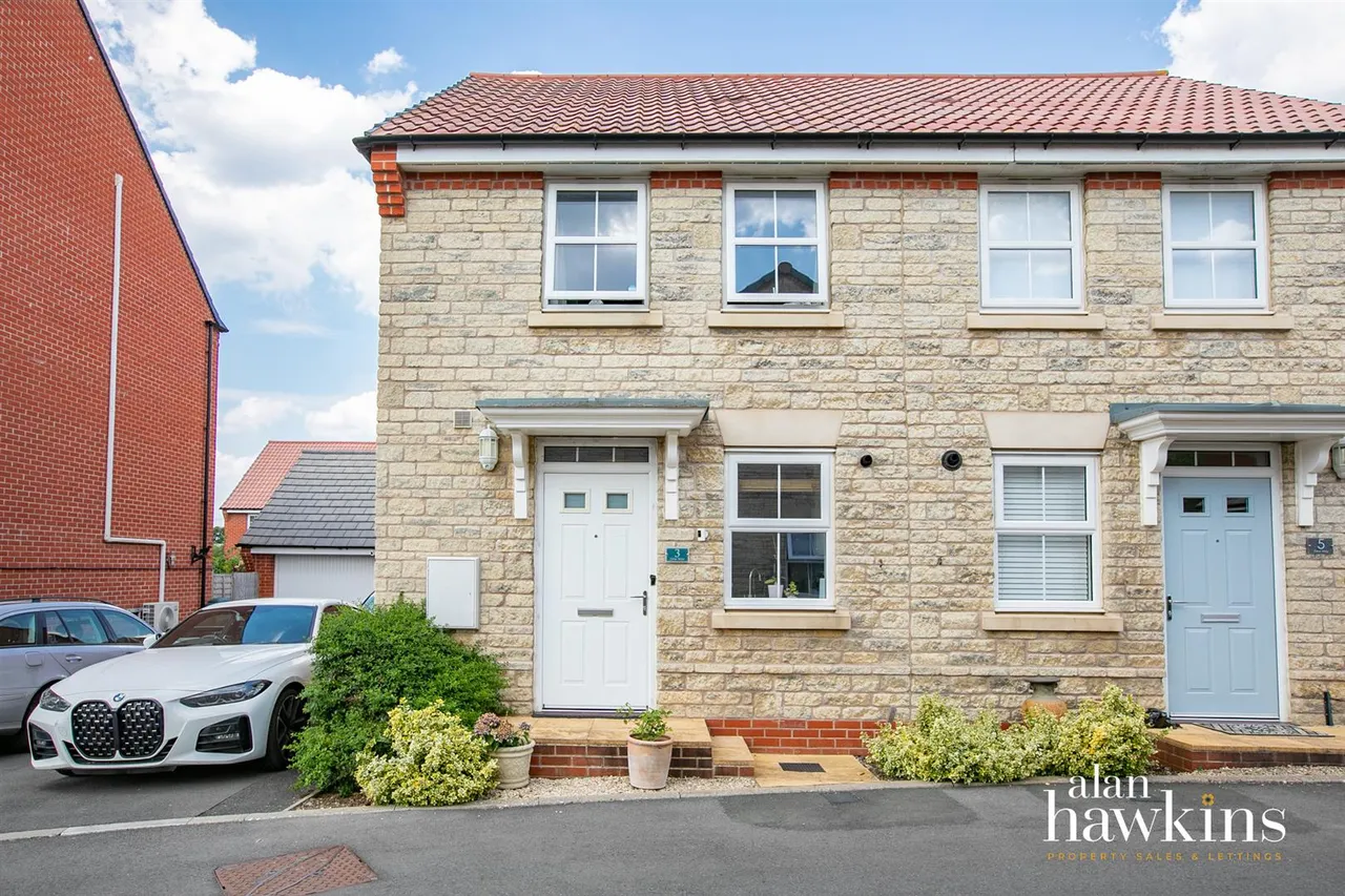 Dew Way, Calne, SN11, photo 14