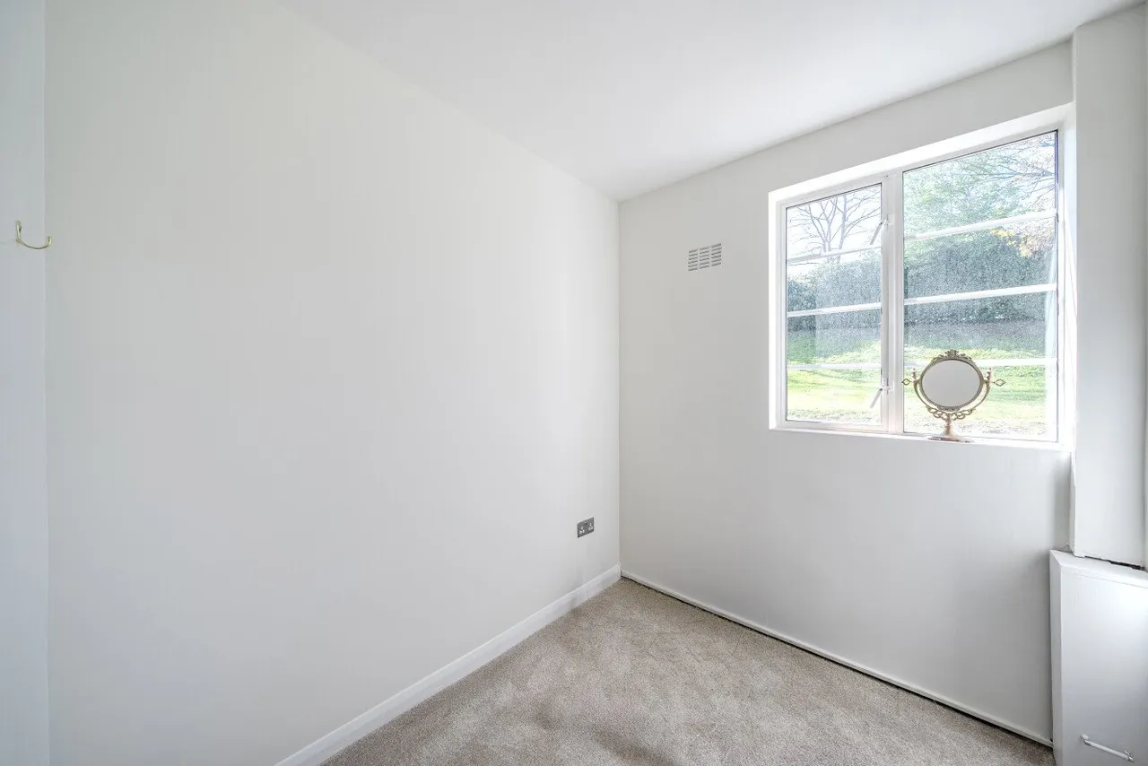 Manor Gardens, Acton, London, W3, photo 7