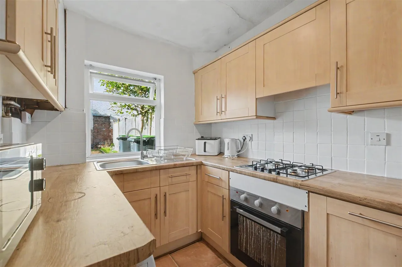 Wollaton Road, Beeston, NG9, photo 5