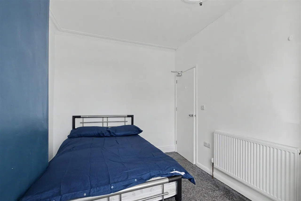 Wollaton Road, Beeston, NG9, photo 7