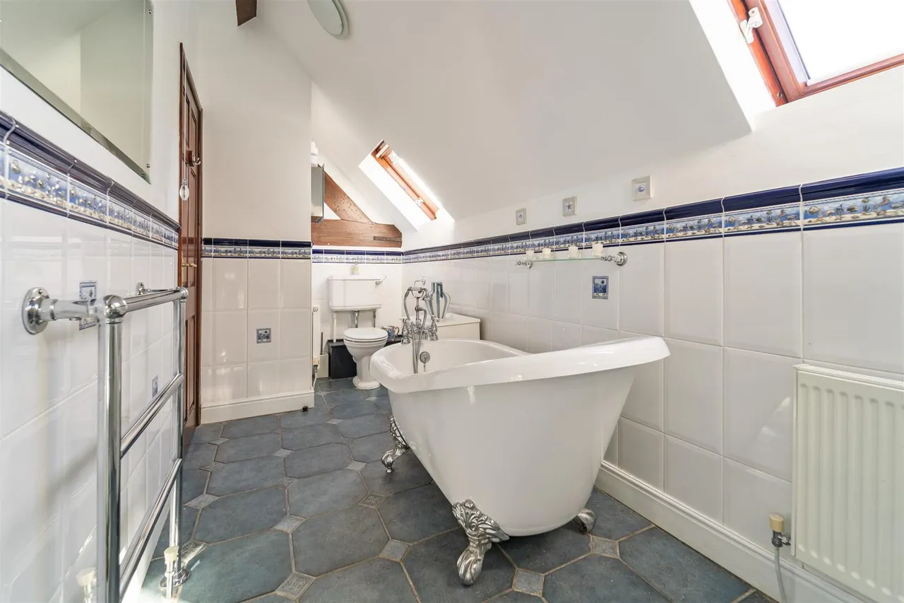 Bromsgrove Road, Belbroughton, Stourbridge, photo 15