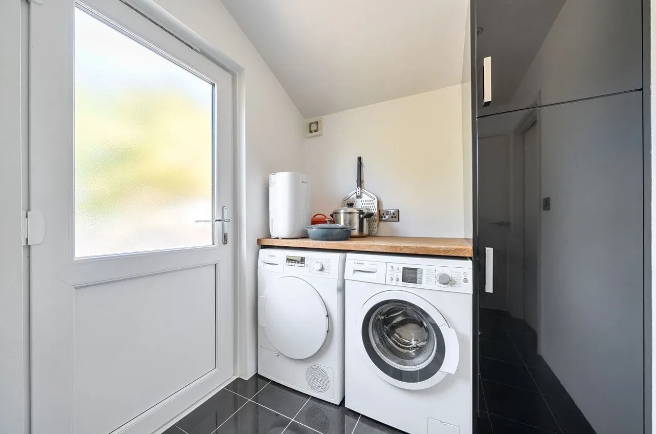 Holm Oaks, Butleigh, BA6, photo 12