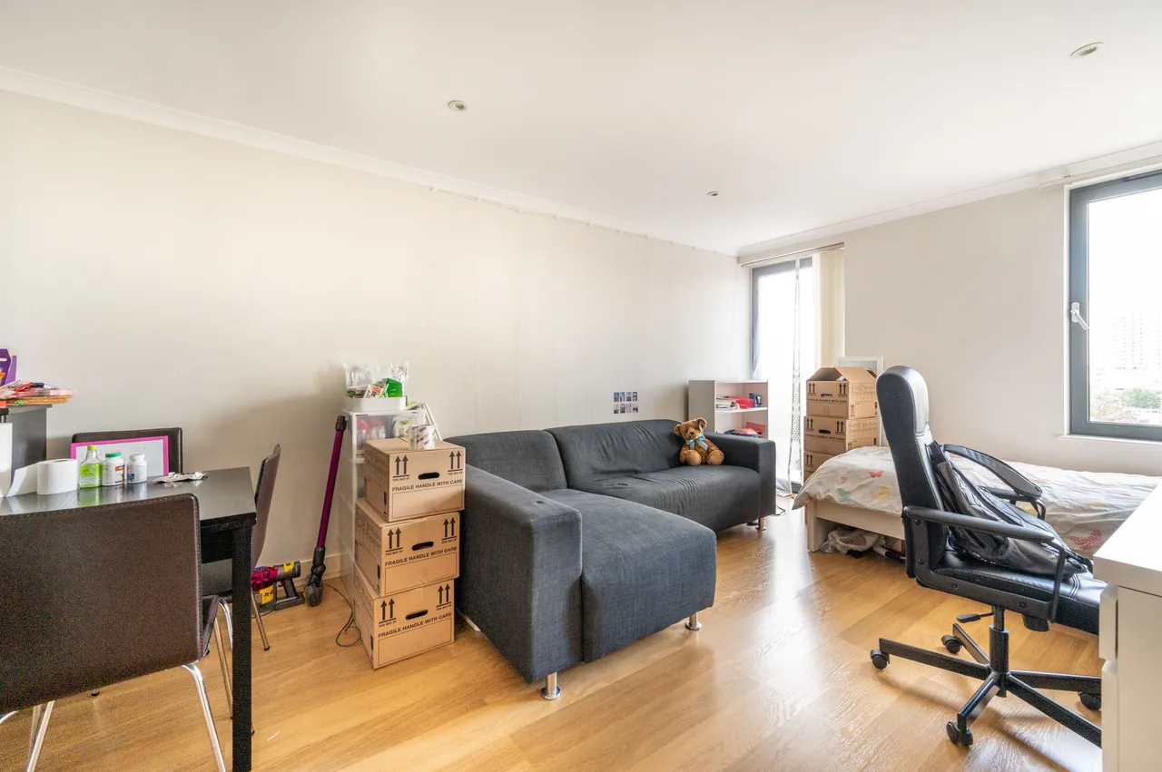1 bed flat to rent — 37 Edge Apartments, 1 Lett Road, London