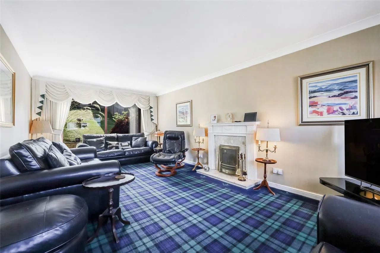 Douglas Avenue, Langbank, PA14, photo 6