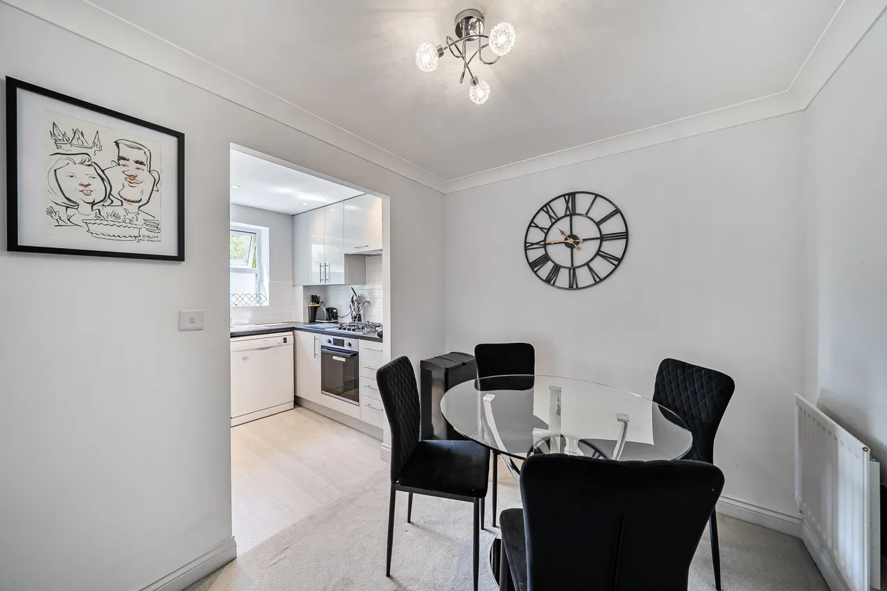 Pinner Road, Northwood, HA6, photo 5