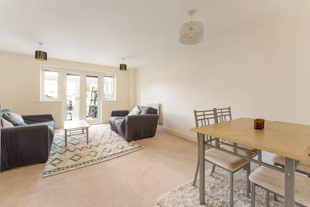Bushy Close, Romford, RM1, photo 4