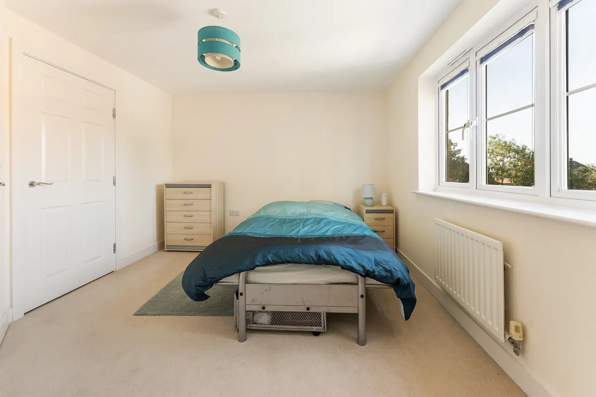 Bushy Close, Romford, RM1, photo 6