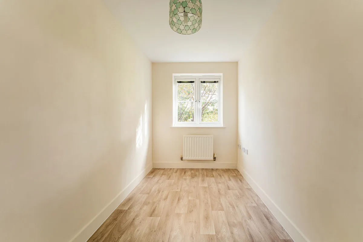 Bushy Close, Romford, RM1, photo 8