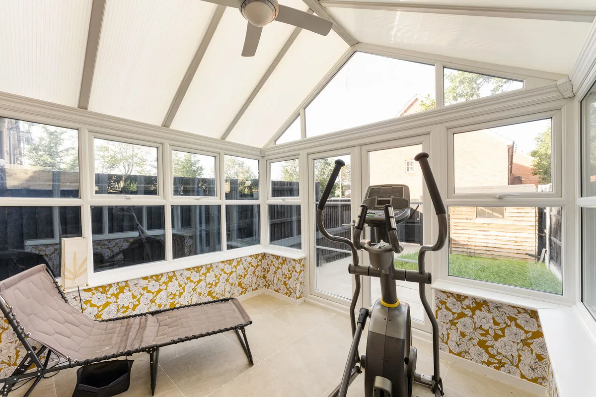 Bushy Close, Romford, RM1, photo 11