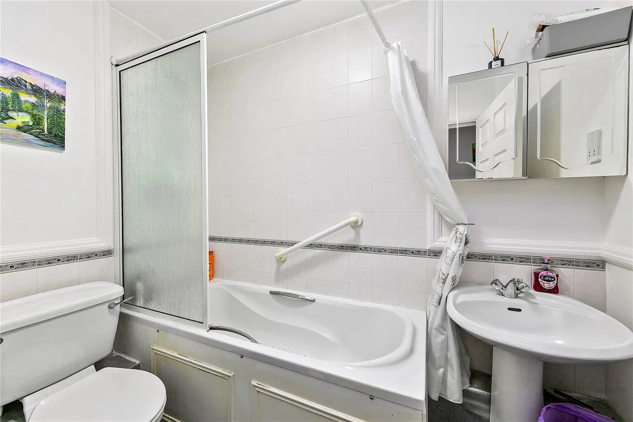 Marksbury Ave, TW9, photo 9