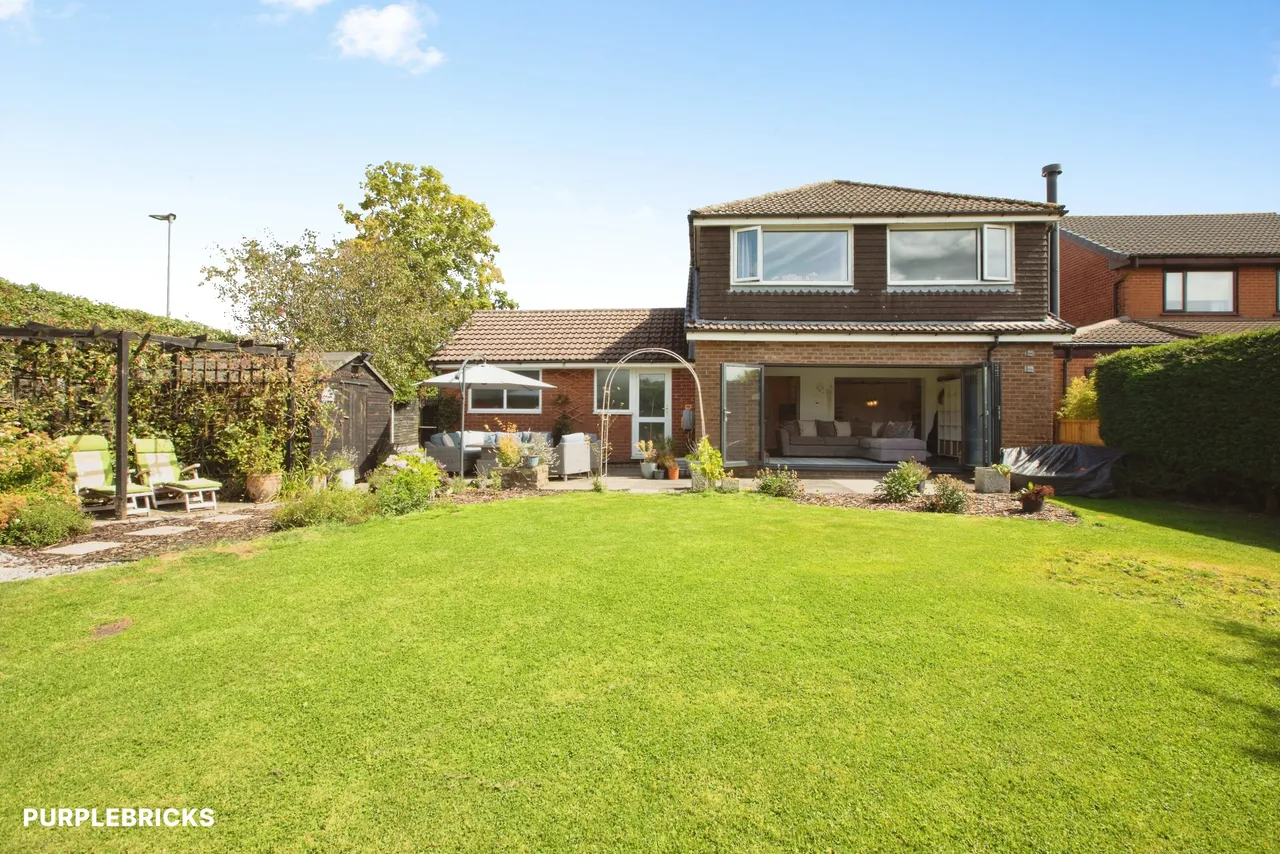 Chapman Road, Darwen, BB3, photo 23