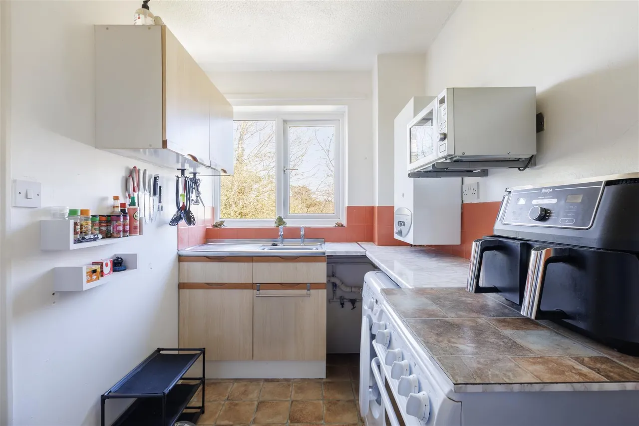 Gainsborough Drive, Halesworth, IP19, photo 9